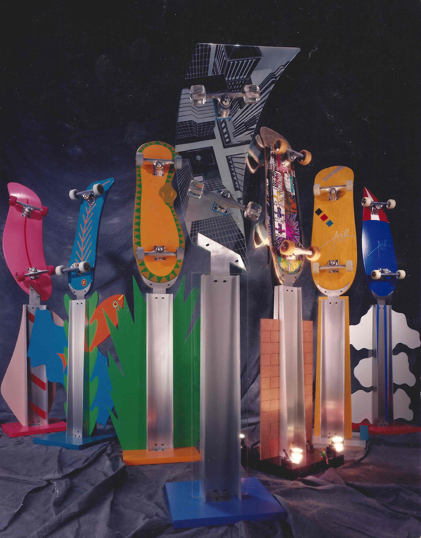 William Eric : Skateboard clothes trees, 1998.
